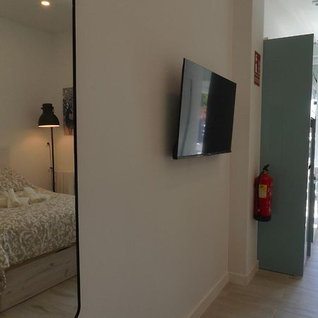 Casa De Huespedes Carabanchel2 Hotell Madrid Exteriör bild